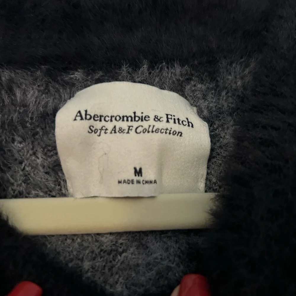 Abercrombie Soft AF Argyle Sweater - Picture 4 of 4